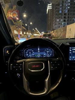 GMC Sierra
